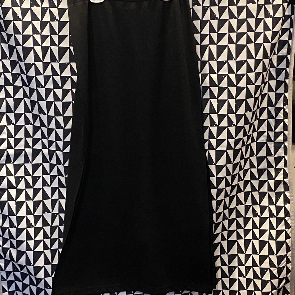 Black long stretchy skirt with slits